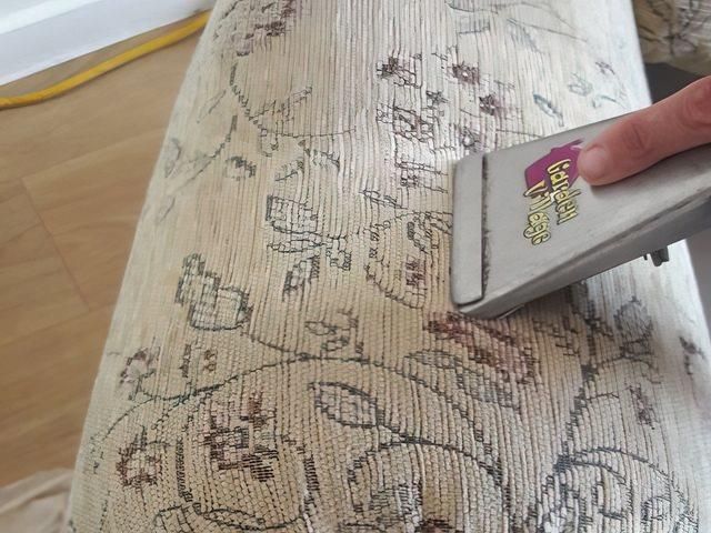 sofa-upholstery-cleaning-9-kireth-ai